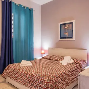 https://m-arricriu-i-supra-e-i-sutta-sweet-apartment-in-noto.sicilyhotelsitaly.net