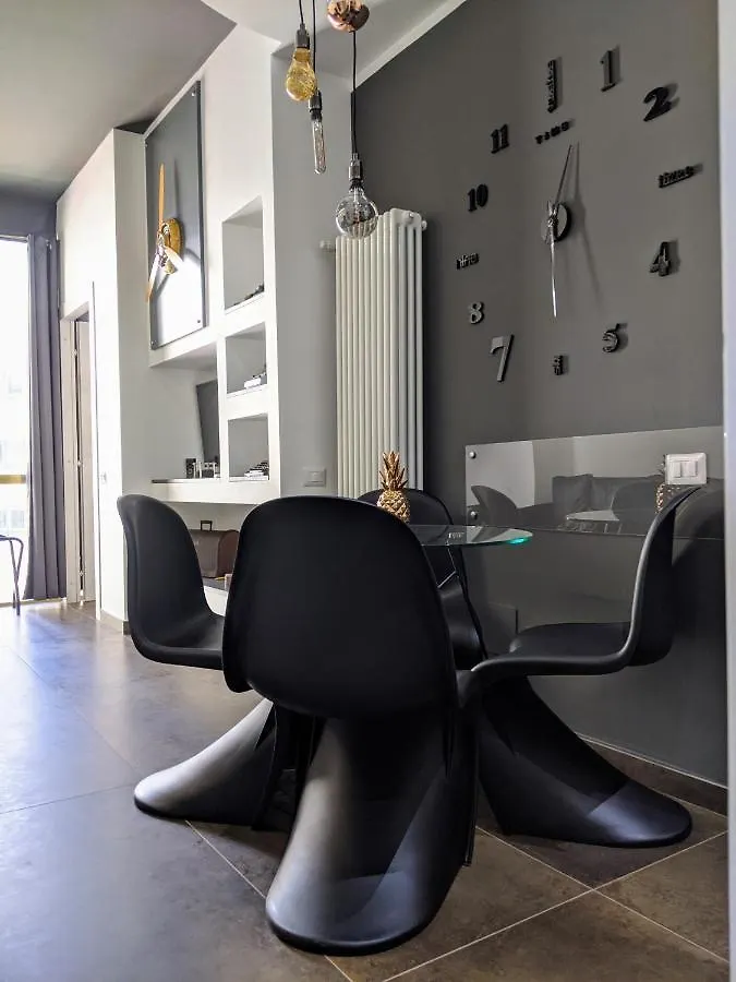 Laboratorio Toledo Suite location